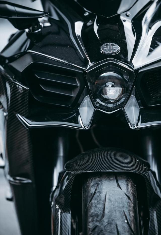 Kawasaki Ninja H2 สีดำ 4