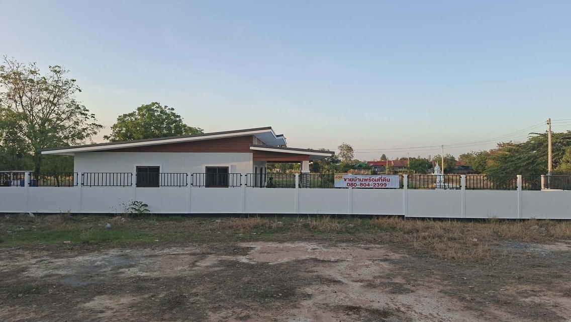 บ้านพร้อมที่ดิน 1 งาน 10 ตารางวา 12