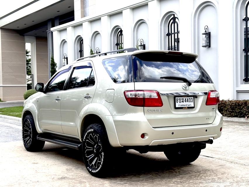 TOYOTA FORTUNER 3.0V ปี 2010 รูปย่อยที่ 3