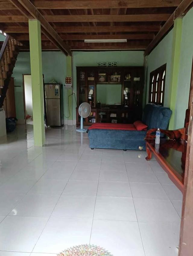 ขายบ้านจังหวัดมุกดาหาร บ้านเดี่ยว 2 ชั้น 1ไร่ 1งาน 30ตร.วา ราคา 1.7ล. 2