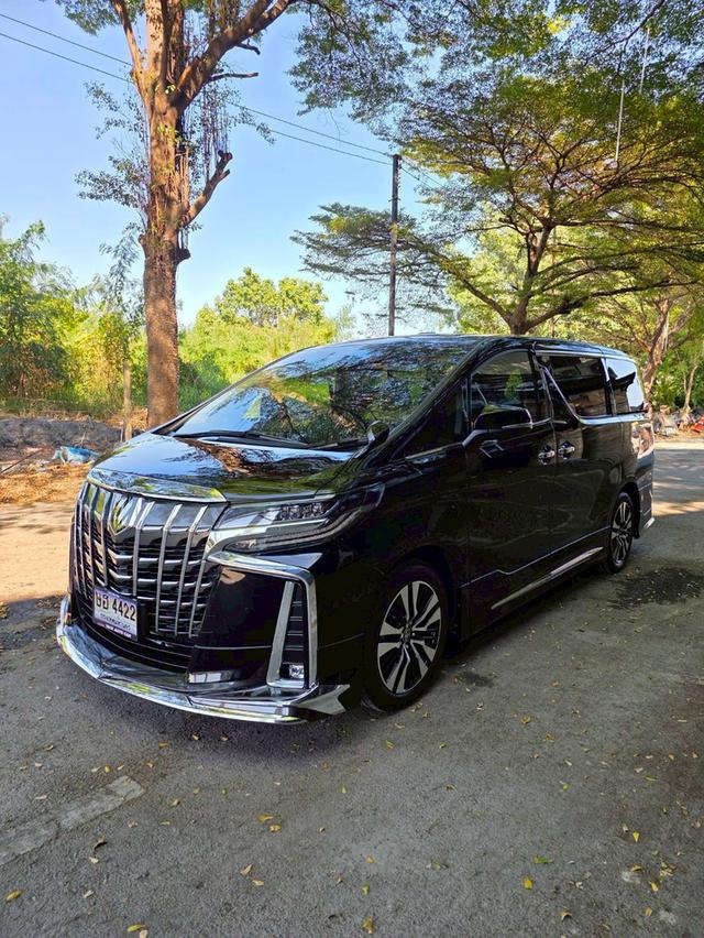 Toyota ALPHARD 2.5SC PACKAGE สีดำ ปี 2022 ไมล์ 10,000 กม.