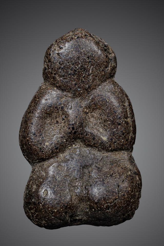 หนุมานอาสา, หนุมานพนมมือ หลวงพ่อทองดี วัดท่าเกวียน เนื้อผงคลุกรัก