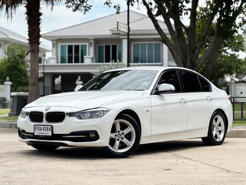 รหัสรถ AVA4364 🎉 BMW 320d Sport ตัว Lci แล้ว รุ่น top สุด (ดีเซลล้วน) F30 ปี 2017  19