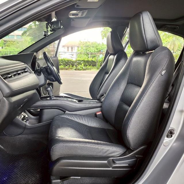 Honda HRV 1.8 RS Sunroof AT ปี 2019 รถสวยมือเดียว รุ่นท๊อปสุด 16