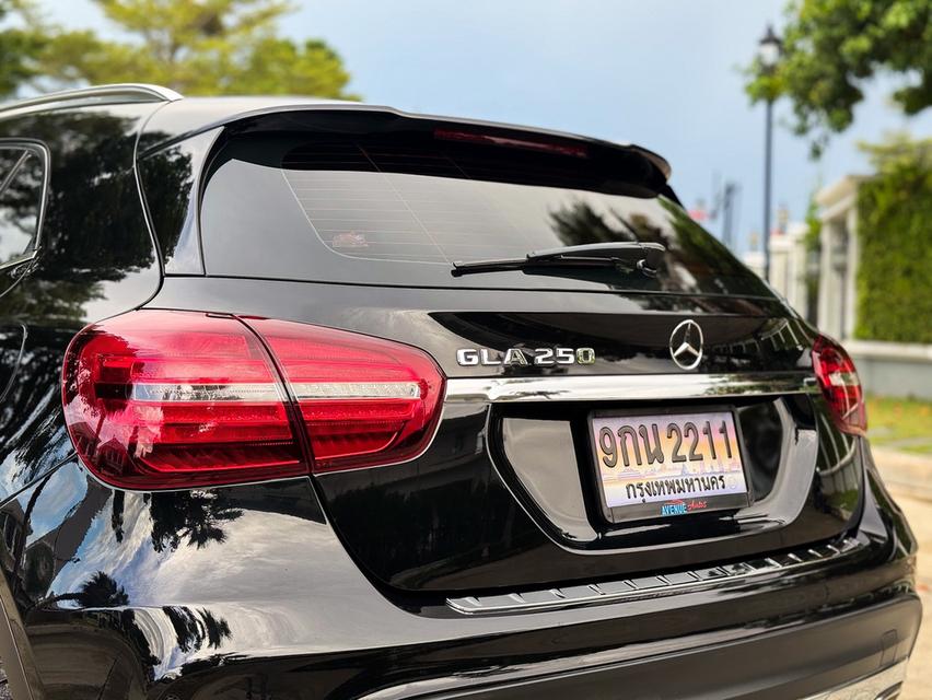 รหัสรถ AVA2211 💚  BENZ GLA250 AMG Dynamic ปี 2018  7