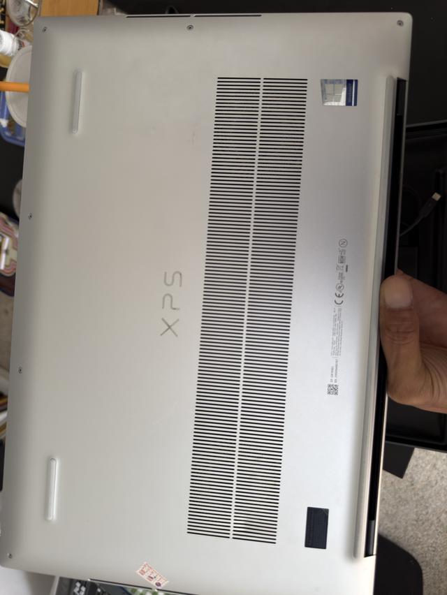 Dell XPS 9700 17“ i7 | RTX 2060 6GB | 16GB RAM | 512GB SSD รูปที่ 7