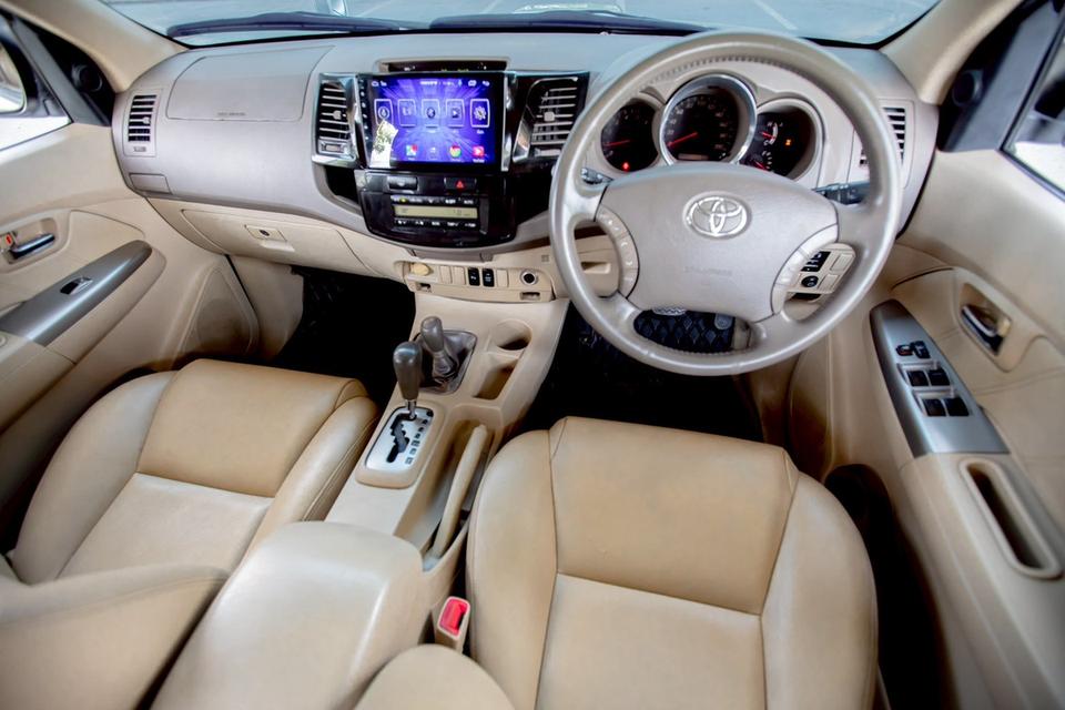 TOYOTA FORTUNER 3.0V 4WD สีเทา เกียร์ออโต้ ปี 2007  14