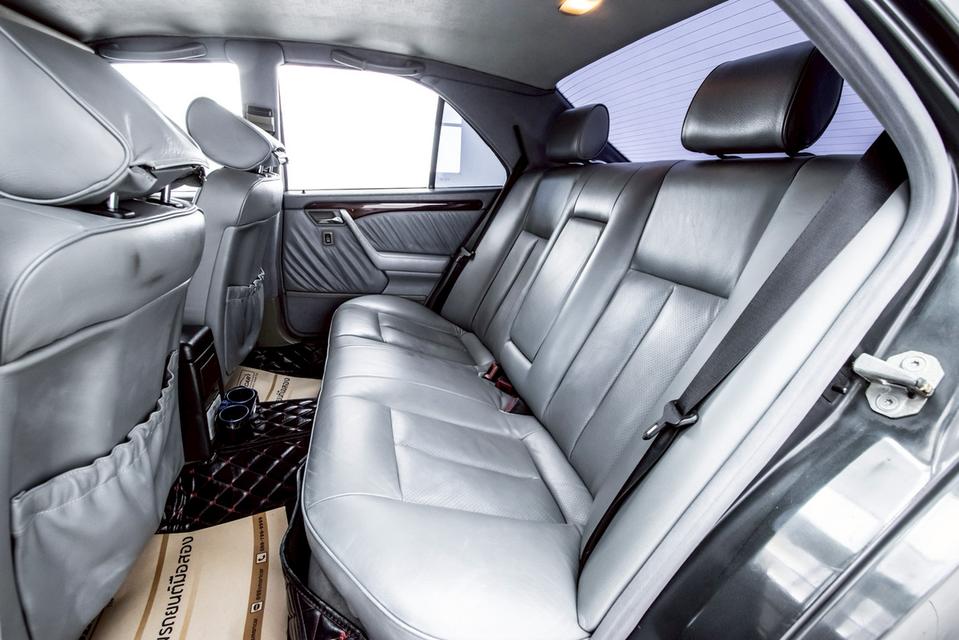 MERCEDES - BENZ C-CLASS C220 ELEGANCE (W202) 1996  5