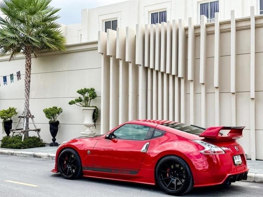 Nissan 370 Z สีแดง ปี 2011 สภาพนางฟ้า 3