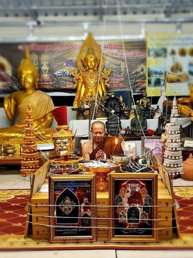 พระขุนแผนบันดาลทรัพย์(รุ่นแรก) หลวงพ่อรุ่งระวี สิรินธโร สวนธรรมสิรินธราราม จ.อำนาจเจริญ