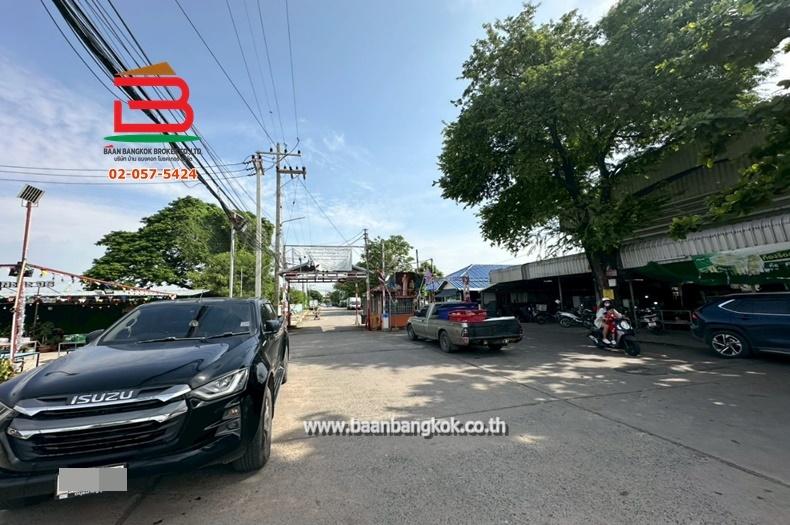 ทาวน์เฮาส์ หมู่บ้าน เจษฎา 6 เนื้อที่ 16 ตรว. ถนนพหลโยธิน ต.ลำไทร อ.วังน้อย จ.อยุธยา 9