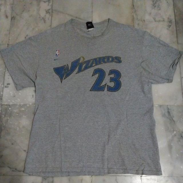 เสื้อยืดแขนสั้น แนวอดีตยอดนักบาสเกตบอล Vtg Nike NBA Washington Wizard Michael Jordan แท้ มือสอง สภาพดี ของพร้อม