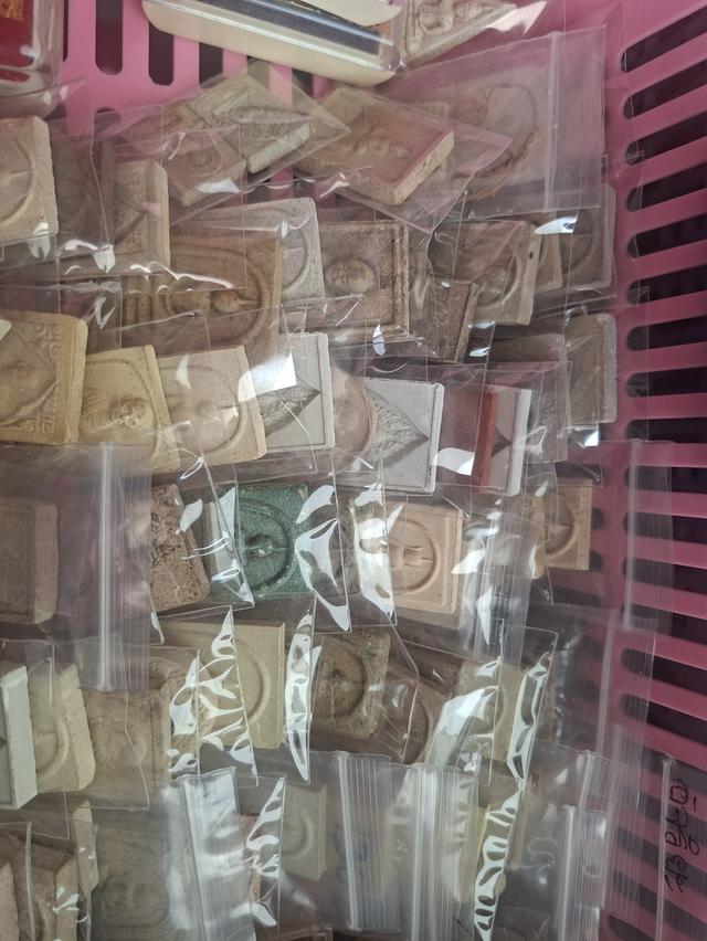 พระเครื่องรวมๆๆใหม่เก่า รูปที่ 3