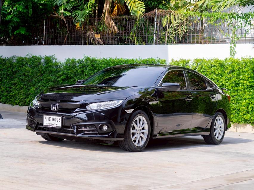 Honda Civic FC 1.8 E ปี 2018