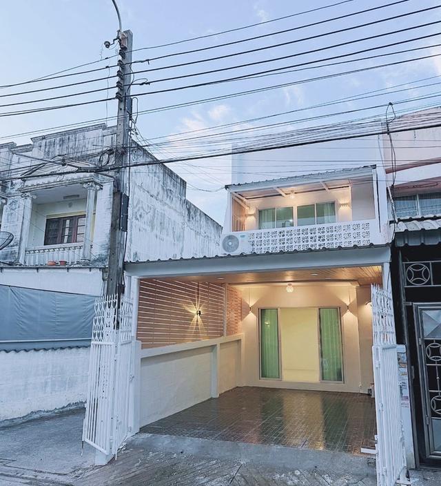ทาวน์เฮาส์ รีโนเวทใหม่ พร้อมอยู่✨🏡 1