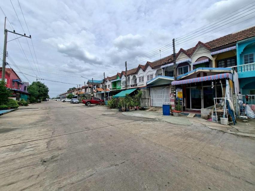 ขายบ้าน 2 ชั้น หมู่บ้านอรณิชาสิริ คลอง7 ลำลูกกา 2