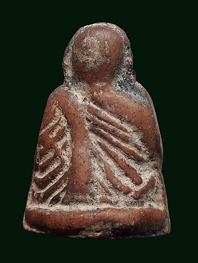 พระเก่าองค์พระเนื้อดินค่ะ