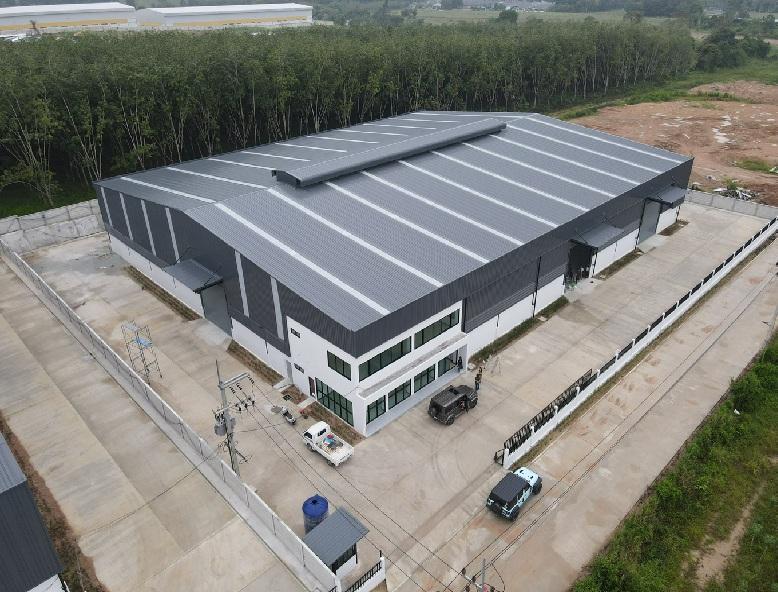 ให้เช่าโกดัง โรงงาน พร้อมสำนักงาน สร้างใหม่ / ทำเล นิคมพัฒนา จ.ระยอง / พื้นที่ 3144 ตารางเมตร