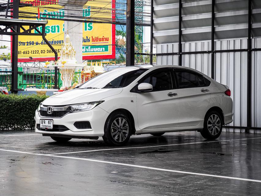 Honda City 1.5 V+ เกียร์ออโต้ ปี 2018 สีขาว เลขไมล์ 30,000 กิโล 3