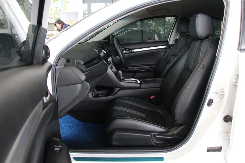 รหัสรถ TKG986 HONDA CIVIC 1.8 EL ปี 2020 10