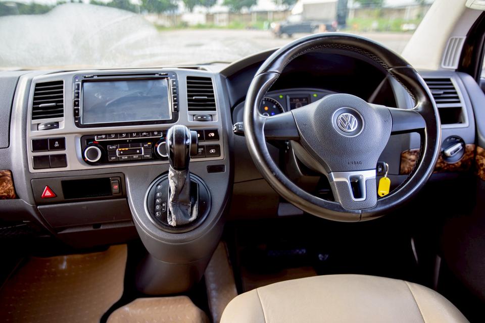 Volk Caravelle 2.0 BI TDI ปี 2014 สีดำ เครื่องดีเซล  17