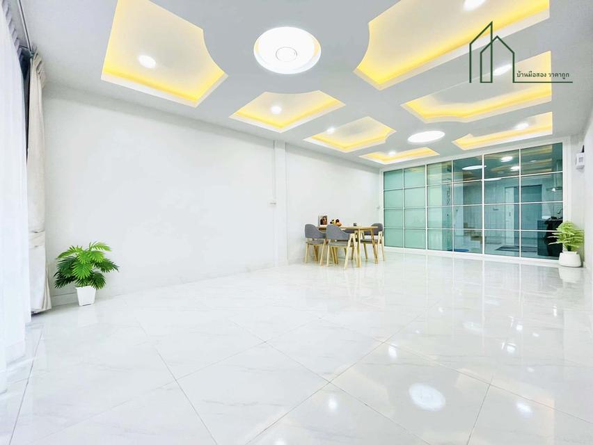 ขายบ้านติด MRT บางยี่ขัน จรัญ46 เนื้อที่ 13 ตารางวา 3 ชั้น แต่งสวยพร้อมอยู่ ทำเลดีการเดินทางสะดวก บางพลัด 2