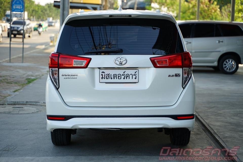 2017 TOYOTA INNOVA  CRYSTA 2.8 V ( 2811 ) 5