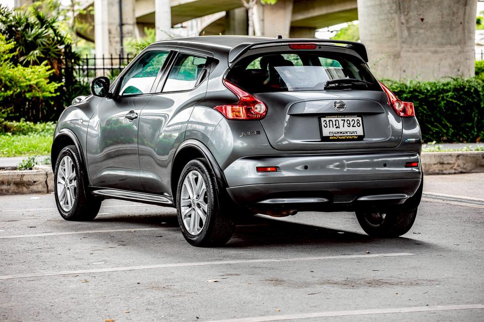 Nissan Juke 1.6V ปี 2014 สีเทา สวยเดิม มือเดียวป้ายแดง  6