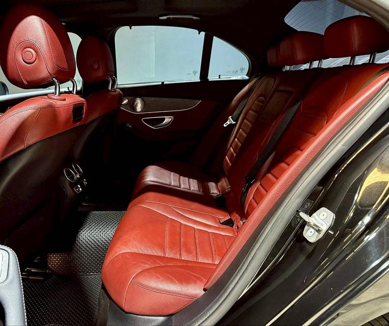 Benz C300e AMG Dynamic ปี 2019 11