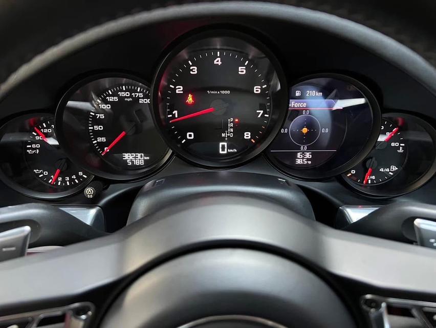 PORSCHE 911.2 CARRERA ปี 2017 วิ่ง 3x,xxx KM. 8