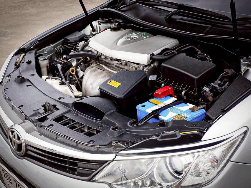 TOYOTA CAMRY 2.0 G (MNC) เกียร์ Auto สีบรอนซ์เทา ปี 2015 20