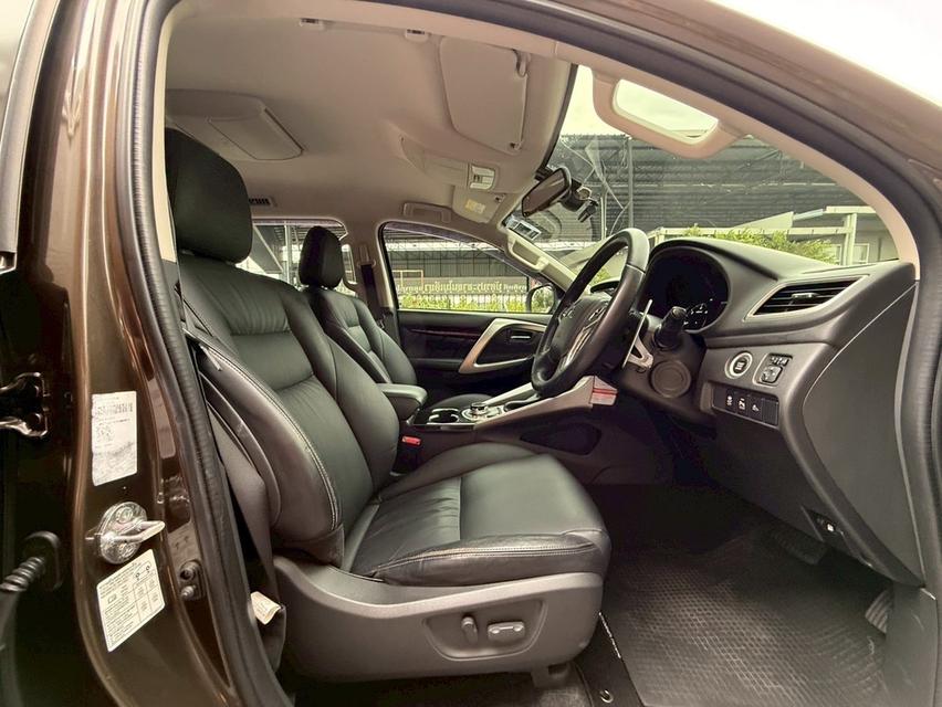 รหัสรถ AP9036 Pajero 2.4 GT Premium  NAVI 4WD ปี2017 11