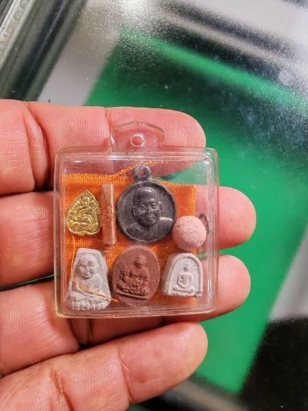 พระชุด ,เครื่องราง จำนวน8ชิ้น หลวงพ่อจำเนียร วัดถ้ำเสือ กระบี่ เลี่ยมรวม รูปที่ 3