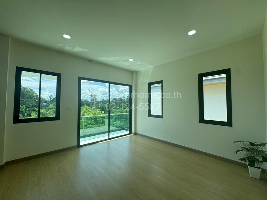 บ้านเดี่ยว 2 ชั้น เนื้อที่ 69.5 ตร.ว. ซอยบางกร่าง 45 ใกล้ตลาดเจ้าพระยาบางใหญ่ ถนนราชพฤกษ์ ต.บางกร่าง อ.เมืองนนทบุรี จ.นนทบุรี 10