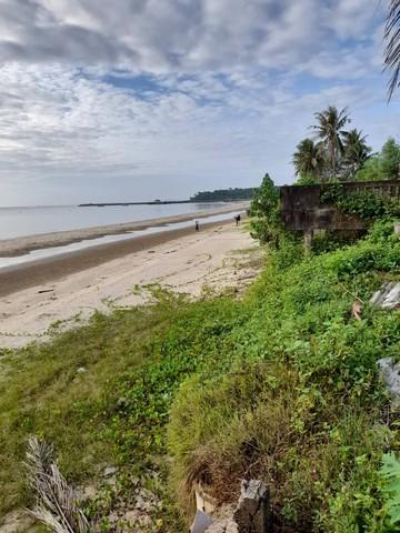 ขายอสังหาริมทรัพย์บ้านที่ดิน ขายที่ดินริมหาดสะพลีทรายขาวน้ำใสคราม สวยงามวิวทะเลธรรมชาติสุดสุด ปะทิวใกล้หาดสวยทุ่งวัวแล่น 2