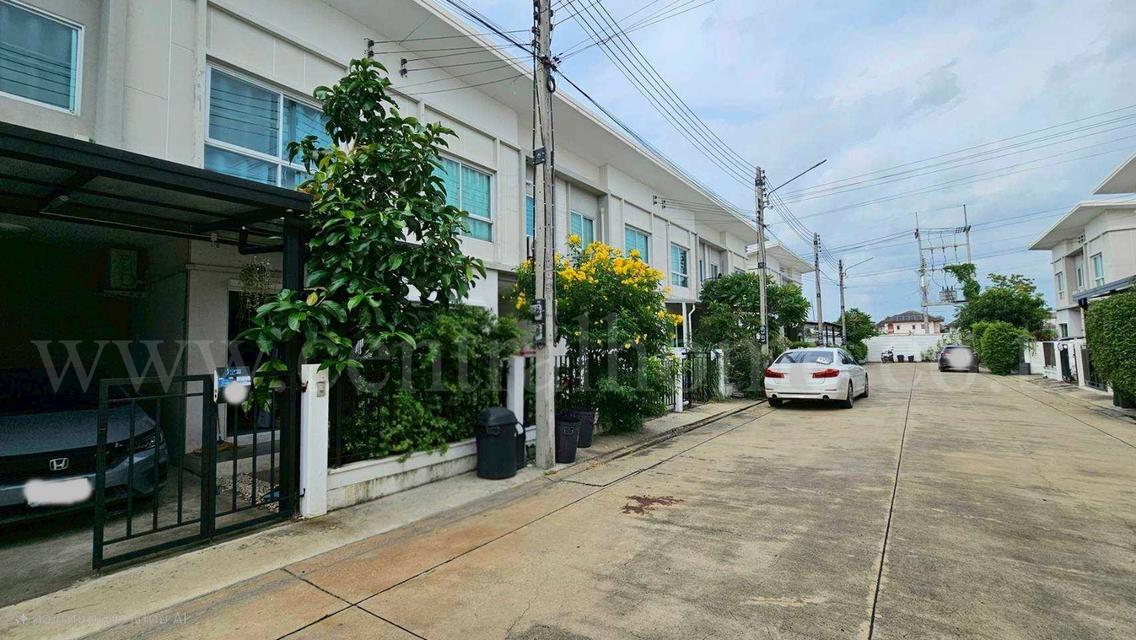 ทาวน์โฮม เจ ทาวน์ เอ็กคลูซีฟ รังสิต - คลอง 1 บ้านสวย พร้อมอยู่ 15