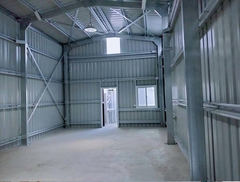 ให้เช่าโกดังพร้อมสำนักงาน / พื้นที่ใช้สอย 150 ตารางเมตร / ซอยสตรีวิทยา 2 เข้าซอยไม่ลึก ลาดพร้าว 71 2