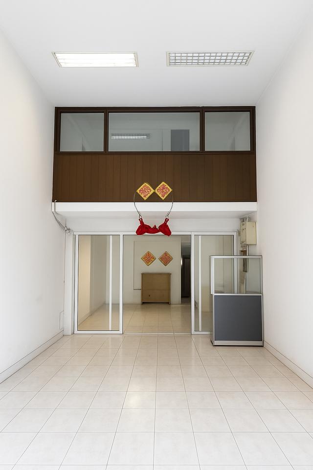 ลดแรงต่ำตลาดมาก ตึกแถวอาคารพาณิชย์4.5ชั้น เสรไีทยใกล้นิด้า ห้องมุม 6