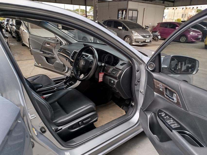 honda accord 2.0 EL navy ปี 2018 รูปที่ 9