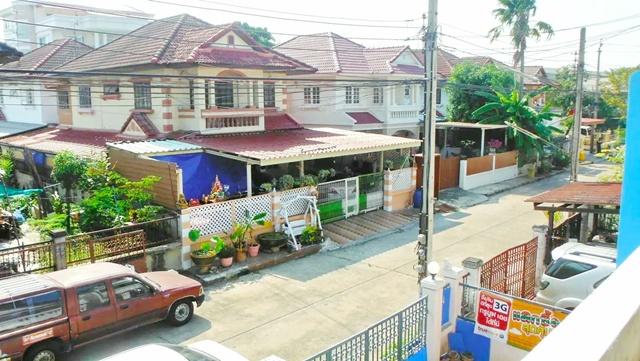 ให้เช่าทาวน์เฮ้าส์ 2 ชั้น 18 ตร.วา. 145 ตร.ม. รร.แก้วอินทร์สุธาอุทิศ 600 ม.3 นอน 2 น้ำ MRT ตลาดบางใหญ่ 1.3 กม. 3