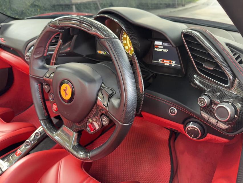 Ferrari 488 SPIDER ปี 2017 10