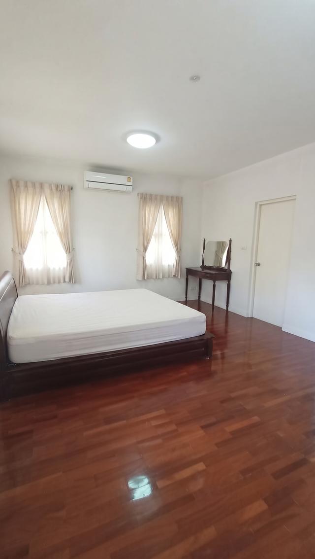[ขาย] บ้านเดี่ยวหลังใหญ่ พื้นที่จุกๆ 70 ตร.ว. ต่อเติมเต็ม คุ้มที่สุดในโครงการ! 🏡 หมู่บ้านสีวลี 2 คลอง 2 17