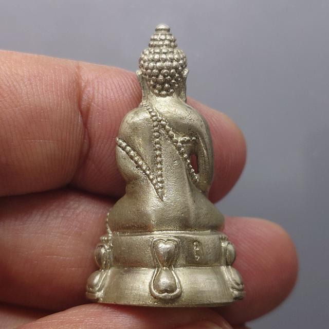 พระกริ่งนวปทุม ภปร เนื้อเงิน วัดปทุมวนาราม พ.ศ.2535 พร้อมกล่องเดิม รับประกันแท้ นิยม สร้างน้อย หายาก รูปย่อยที่ 3