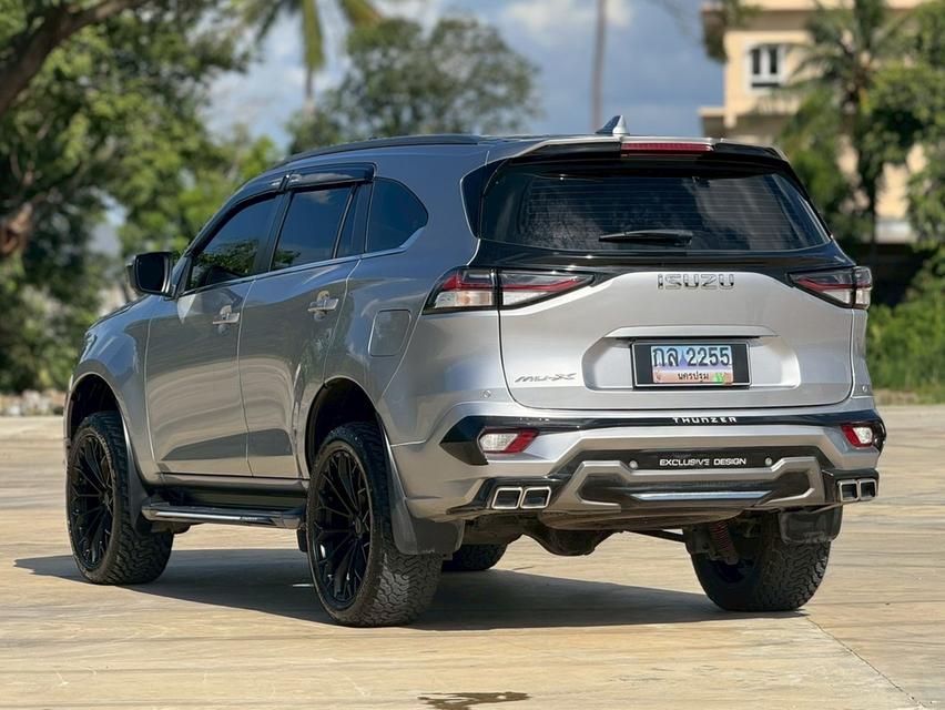 ISUZU MUX Wagon 4dr Ultimate 7st Auto 6sp RWD 3.0DC Y 22