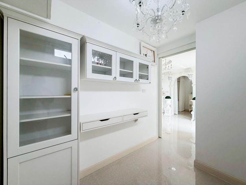 ขาย คอนโด Sathorn Residence ติดเดอะเพลนเนอรี่สาทร อยู่หลังตึก สินสาธร ทาวเวอร์ ใกล้ BTS สถานี กรุงธนบุรี 39 ตรม ห้อง Stu 6