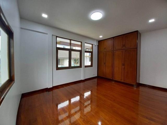 ให้เช่าบ้านเดี่ยว ที่ดินขนาด 90 ตารางวา พงษ์เพชรนิเวศน์ ถนนประชาชื่น ใกล้จตุจักร ใกล้สถานีสายแดงสถานีจตุจักร 7