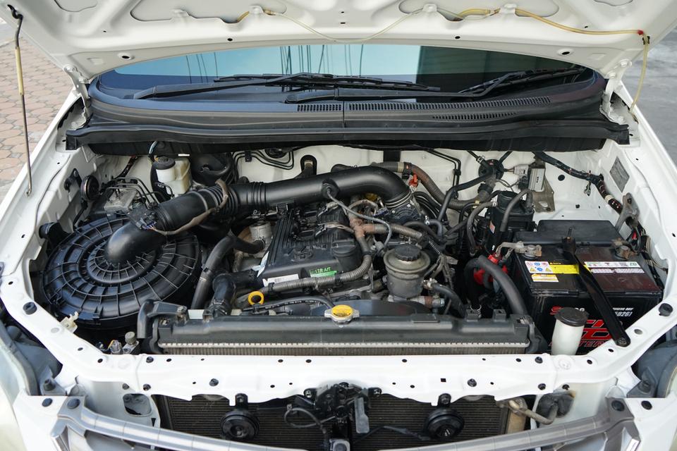 2011 TOYOTA INNOVA 2.0V 9
