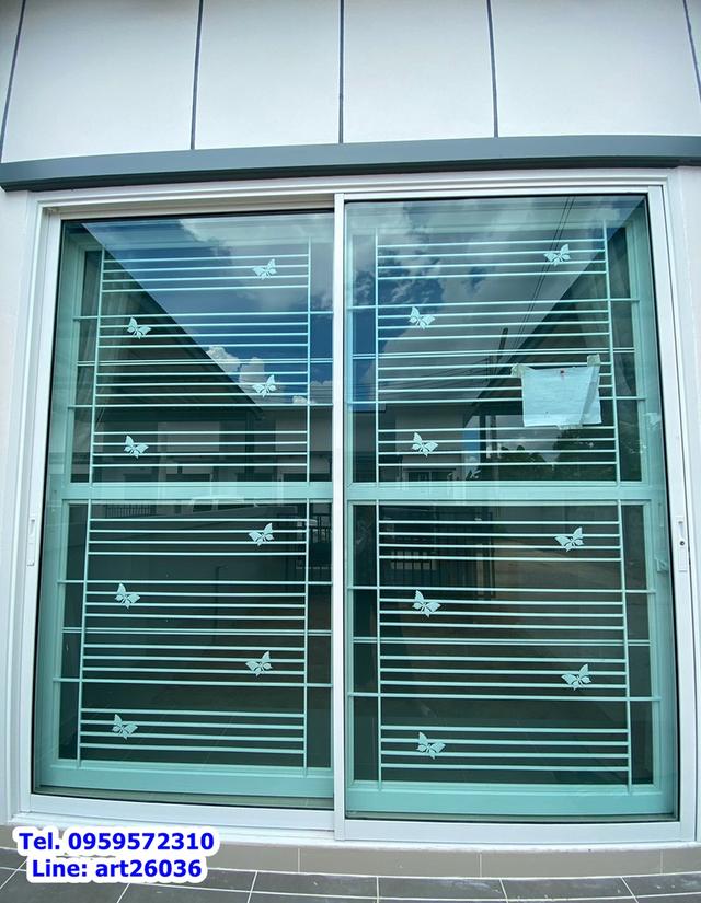 เหล็กดัดตันสีอบมุ้งลวด