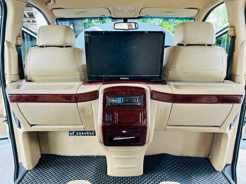 Hyundai Grand Starex 2.5 VIP AT ปี 2013 18