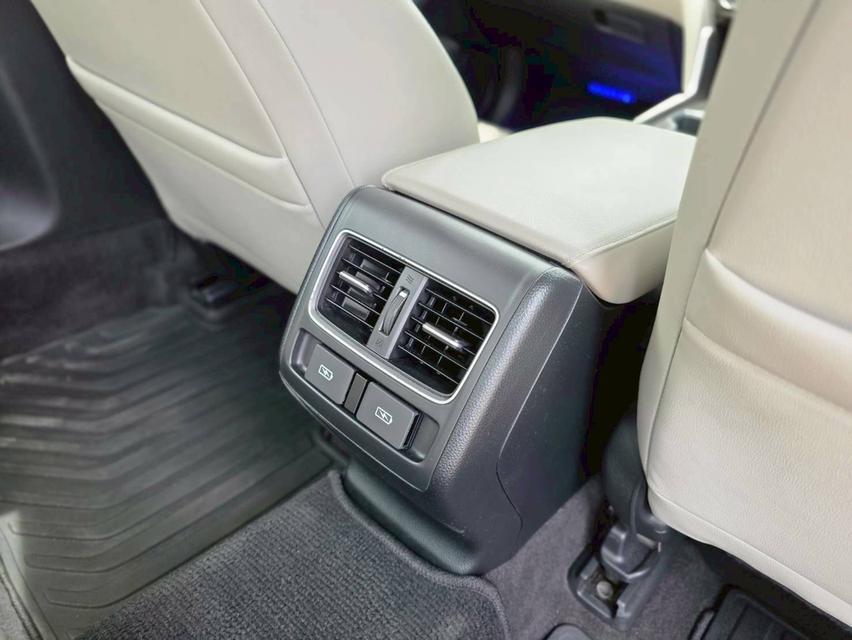 ขาย Honda Accord 2.0Hybrid ปี20 17